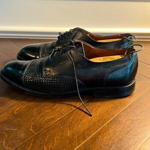Men’s size 9 1/2 Allen Edmonds Lauderdale